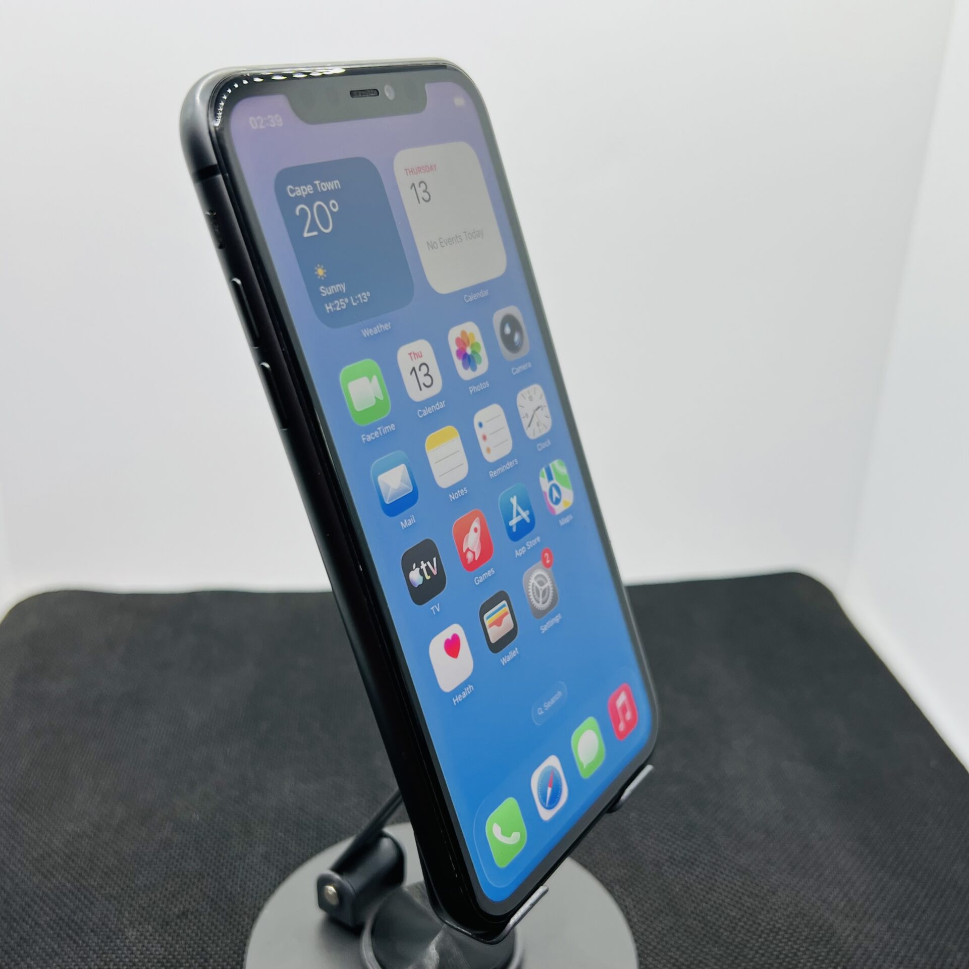 Apple iPhone 11 64GB Black (Condition: Good) - Image 3