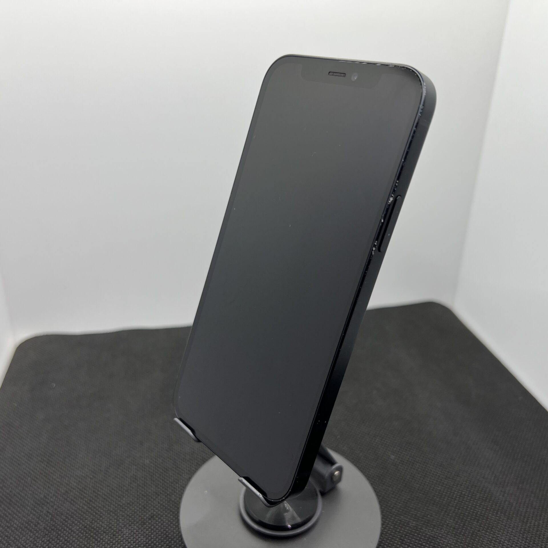 Apple iPhone 12 64GB Black (Condition: Good) - Image 7