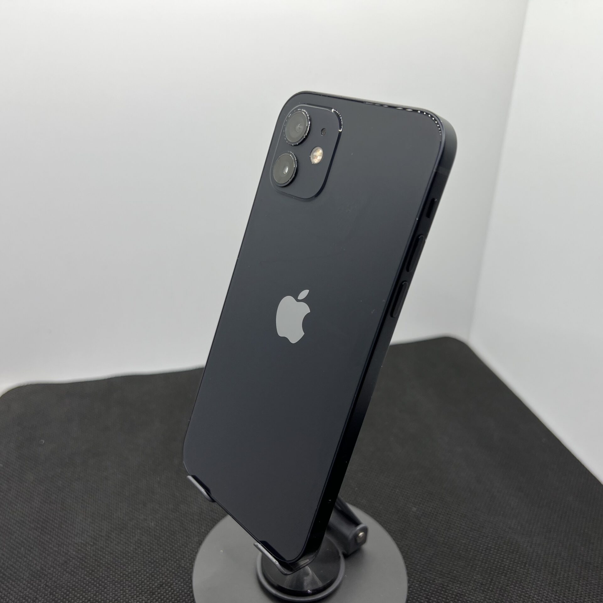 Apple iPhone 12 64GB Black (Condition: Good) - Image 8