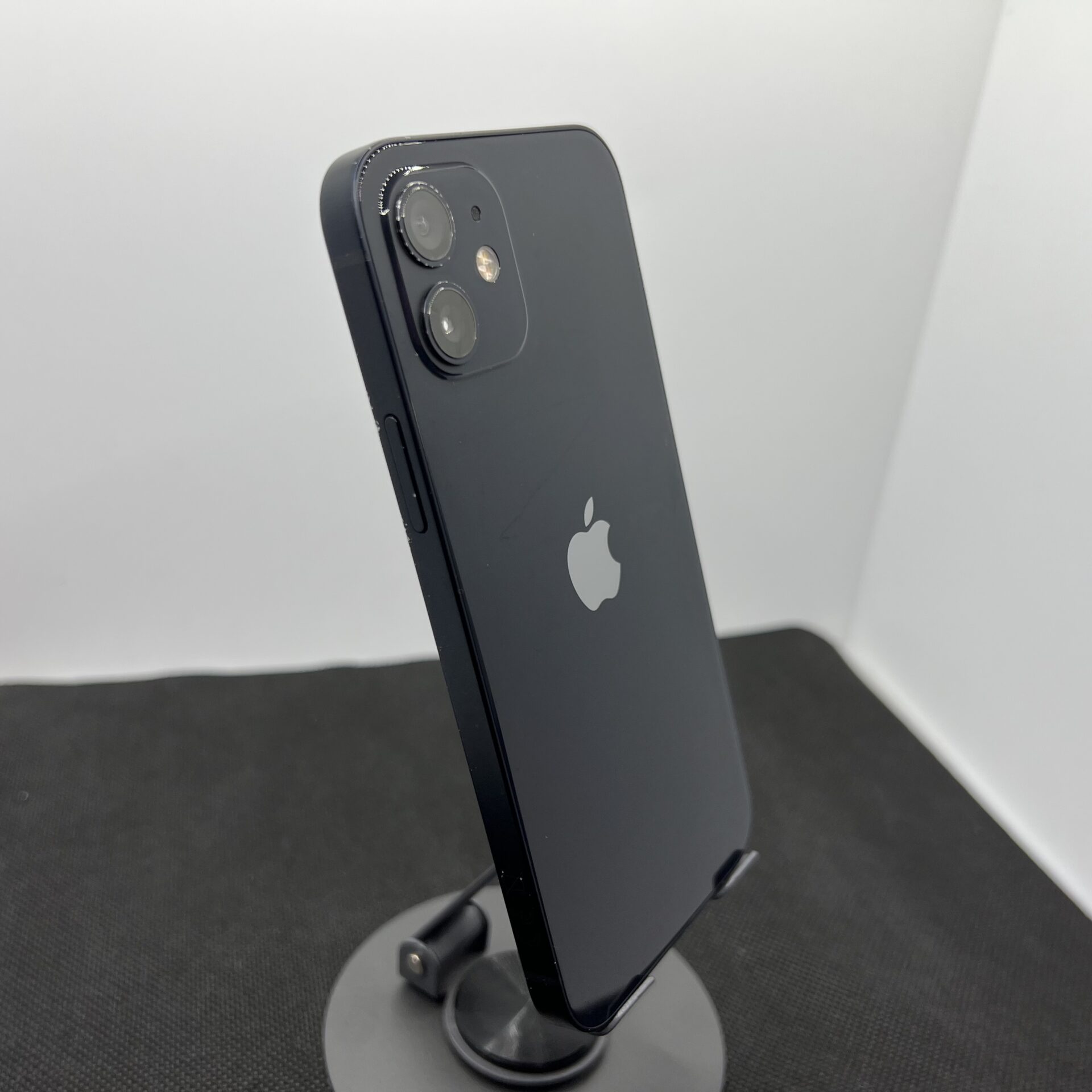 Apple iPhone 12 64GB Black (Condition: Good) - Image 9