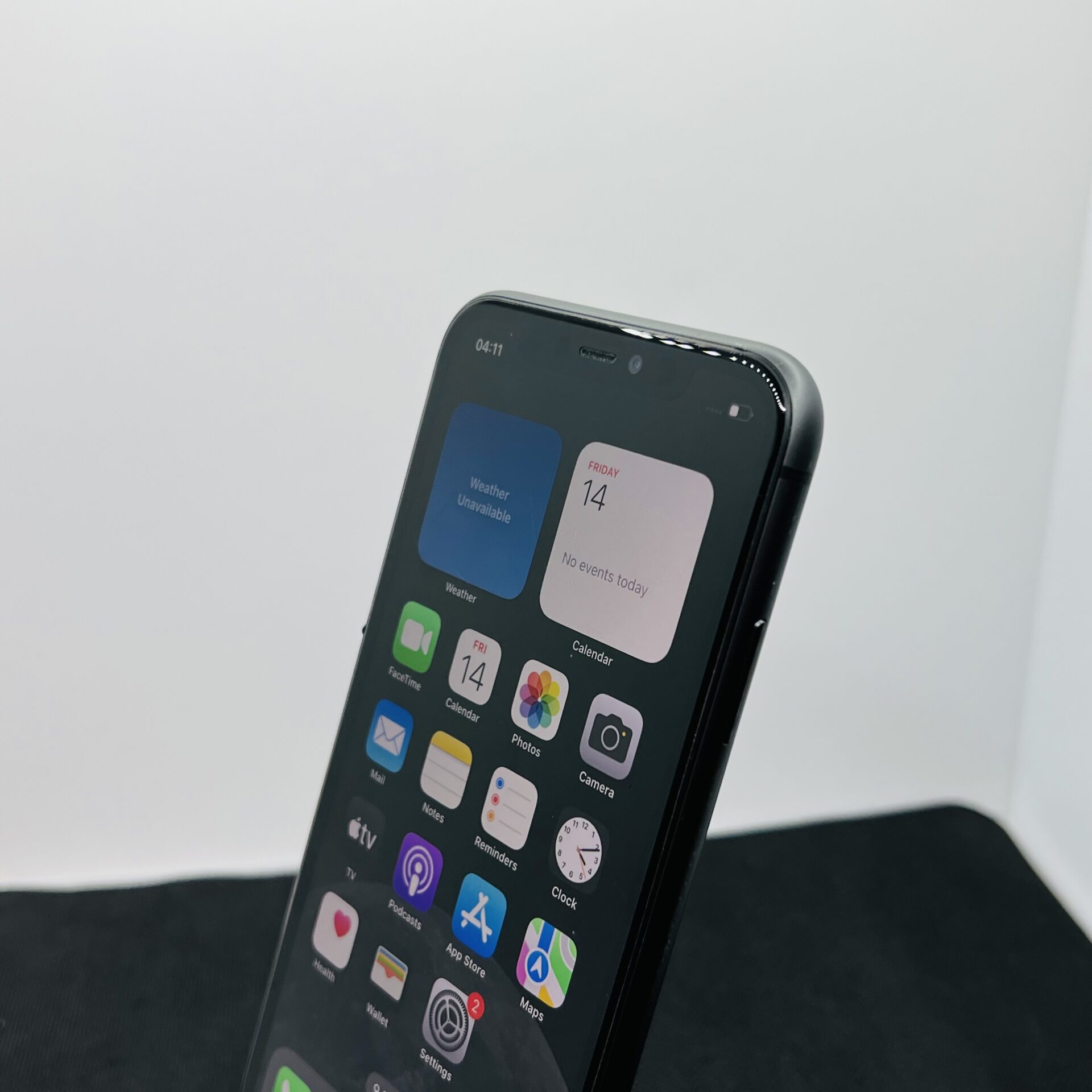 Apple iPhone 11 64GB Black (Condition: Good) - Image 4