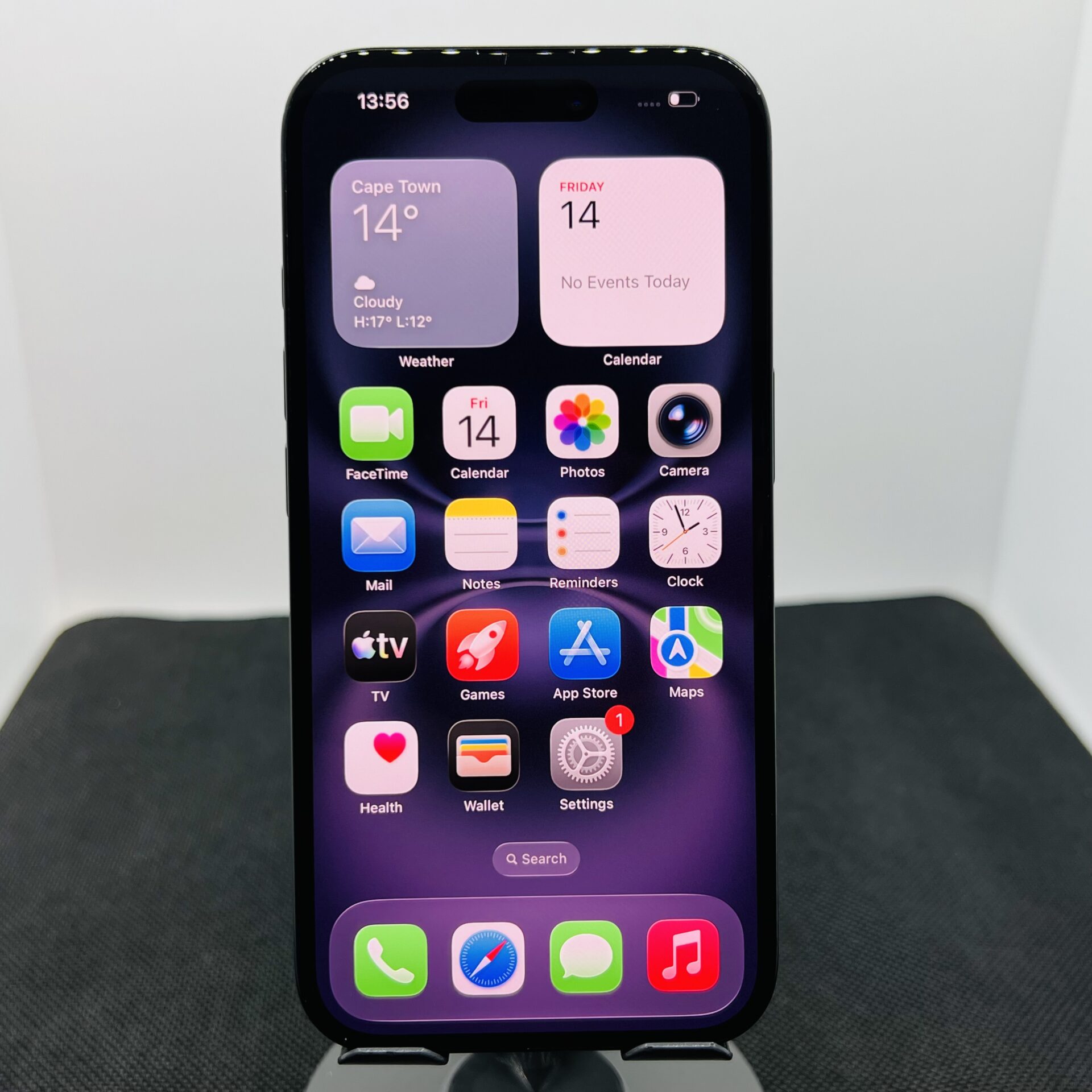 Apple iPhone 16 128GB Black (Condition: Good) - Image 2