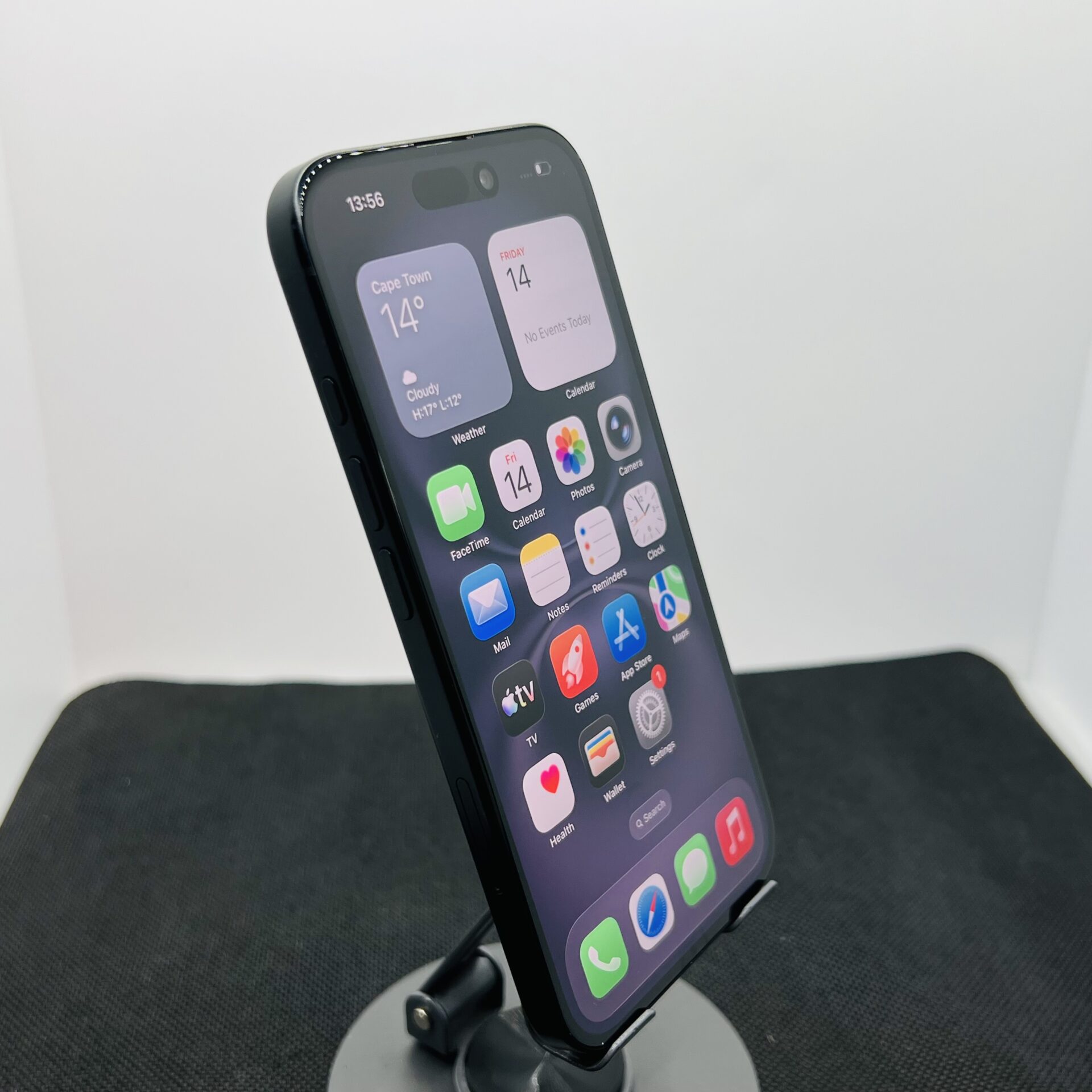 Apple iPhone 16 128GB Black (Condition: Good) - Image 3