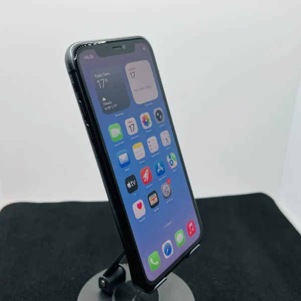 Apple iPhone 11 64GB Black (Condition: Good) | Epic Deals SA