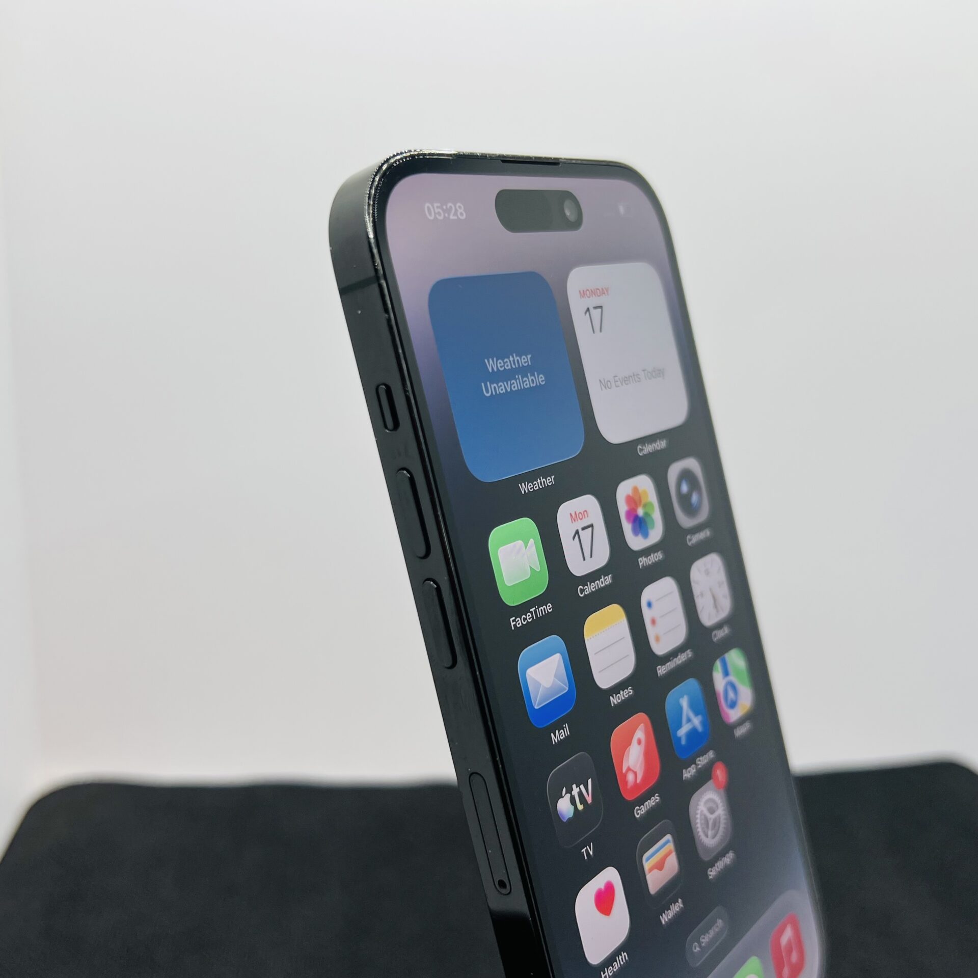 Apple iPhone 14 Pro 128GB Space Black (Condition: Good) - Image 4