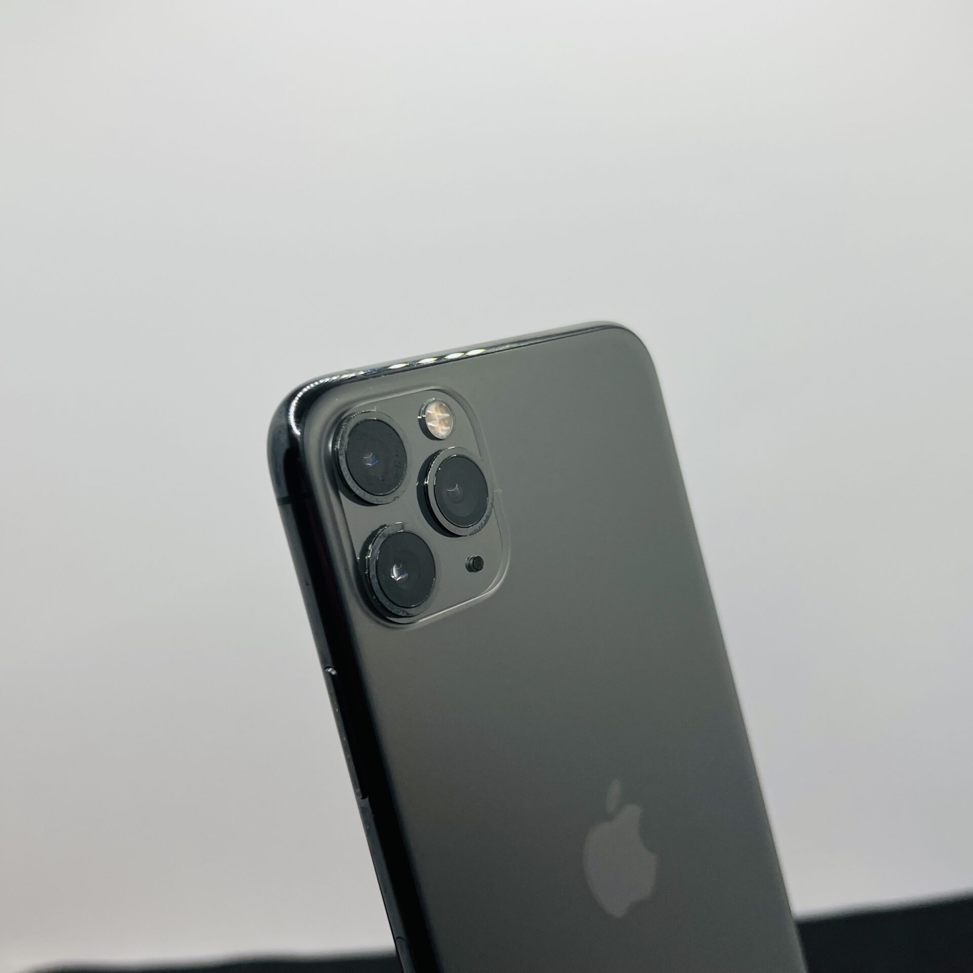 Apple iPhone 11 Pro Max 512GB Space Gray (Condition: Good) - Image 10