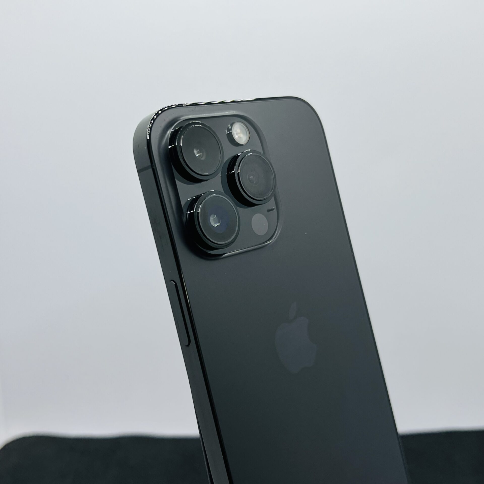 Apple iPhone 14 Pro 128GB Space Black (Condition: Good) - Image 10