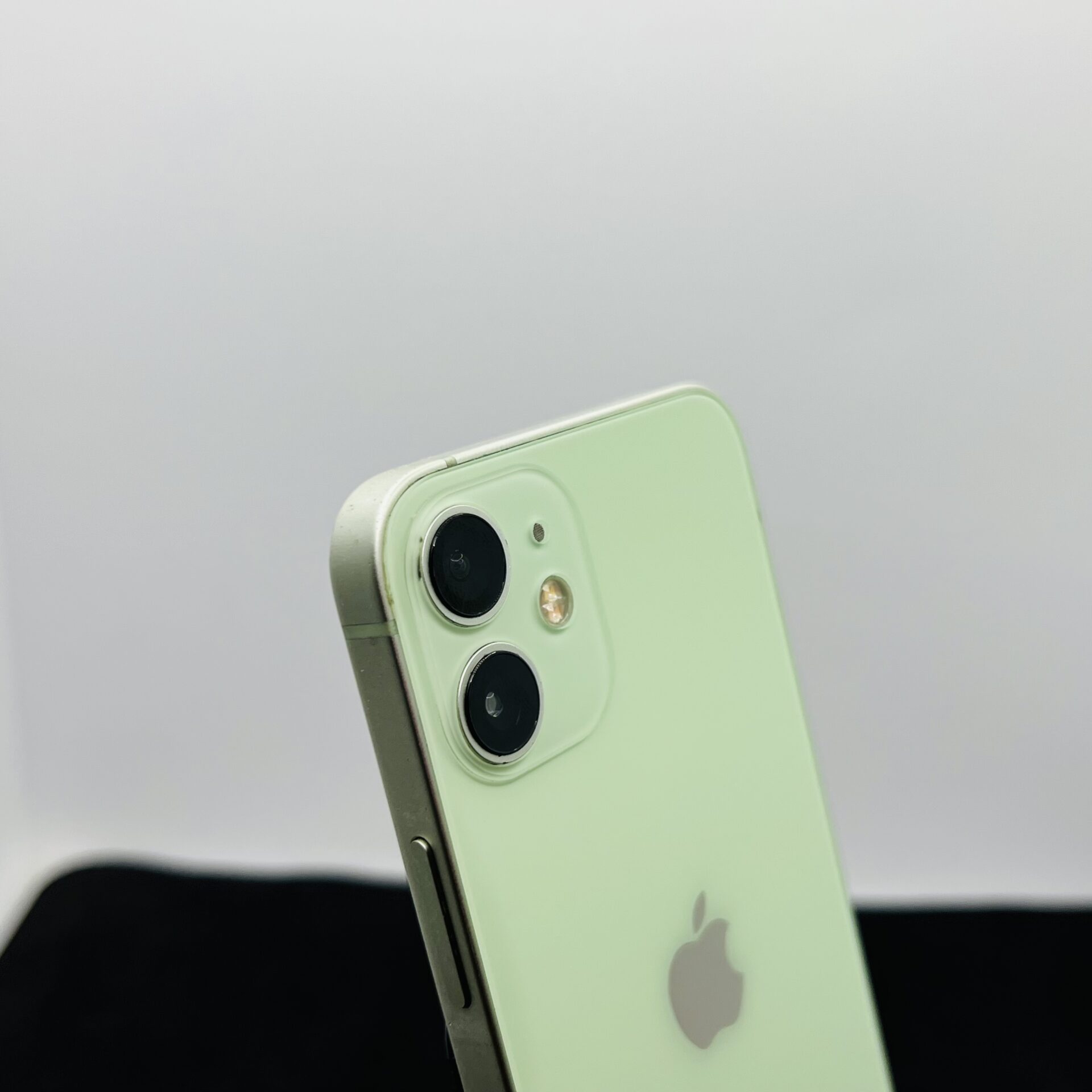 Apple iPhone 12 Mini 64GB Green (Condition: Good) - Image 10
