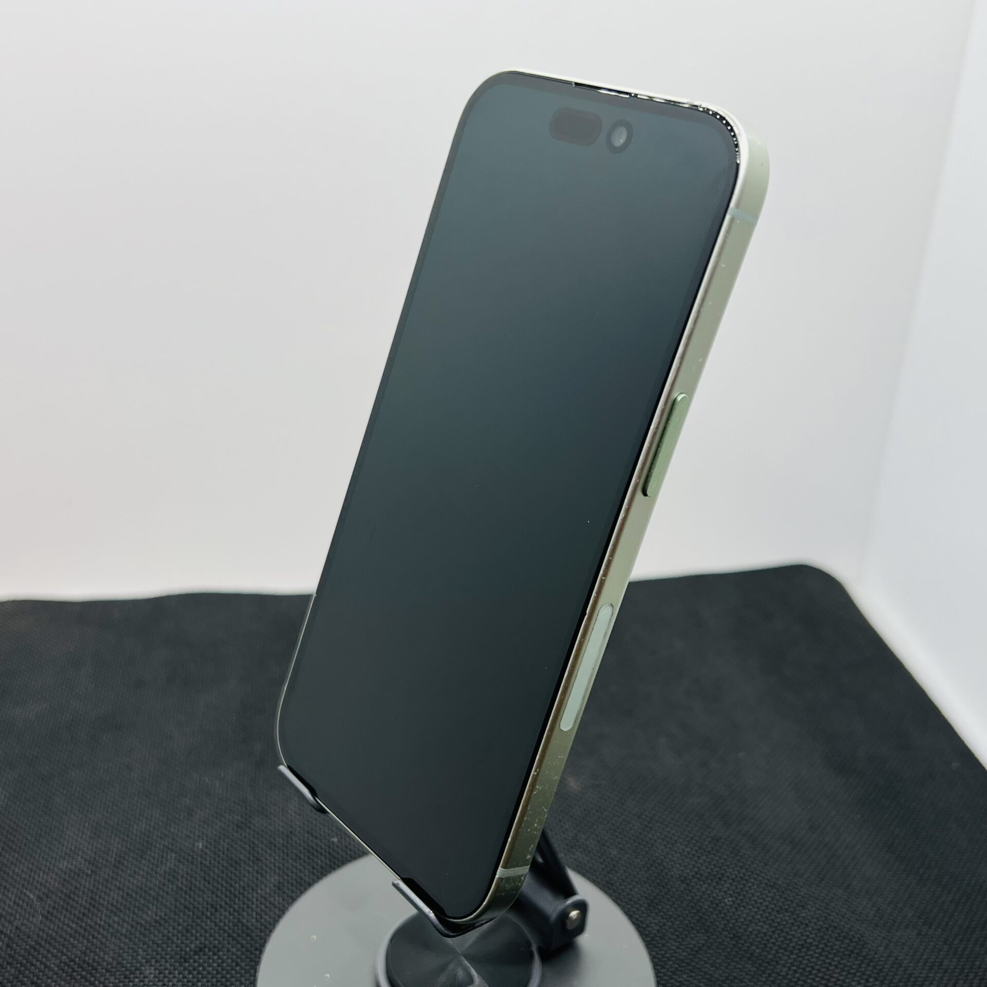 Apple iPhone 15 128GB Green - Face ID Not Working (Condition: Good) - Image 7