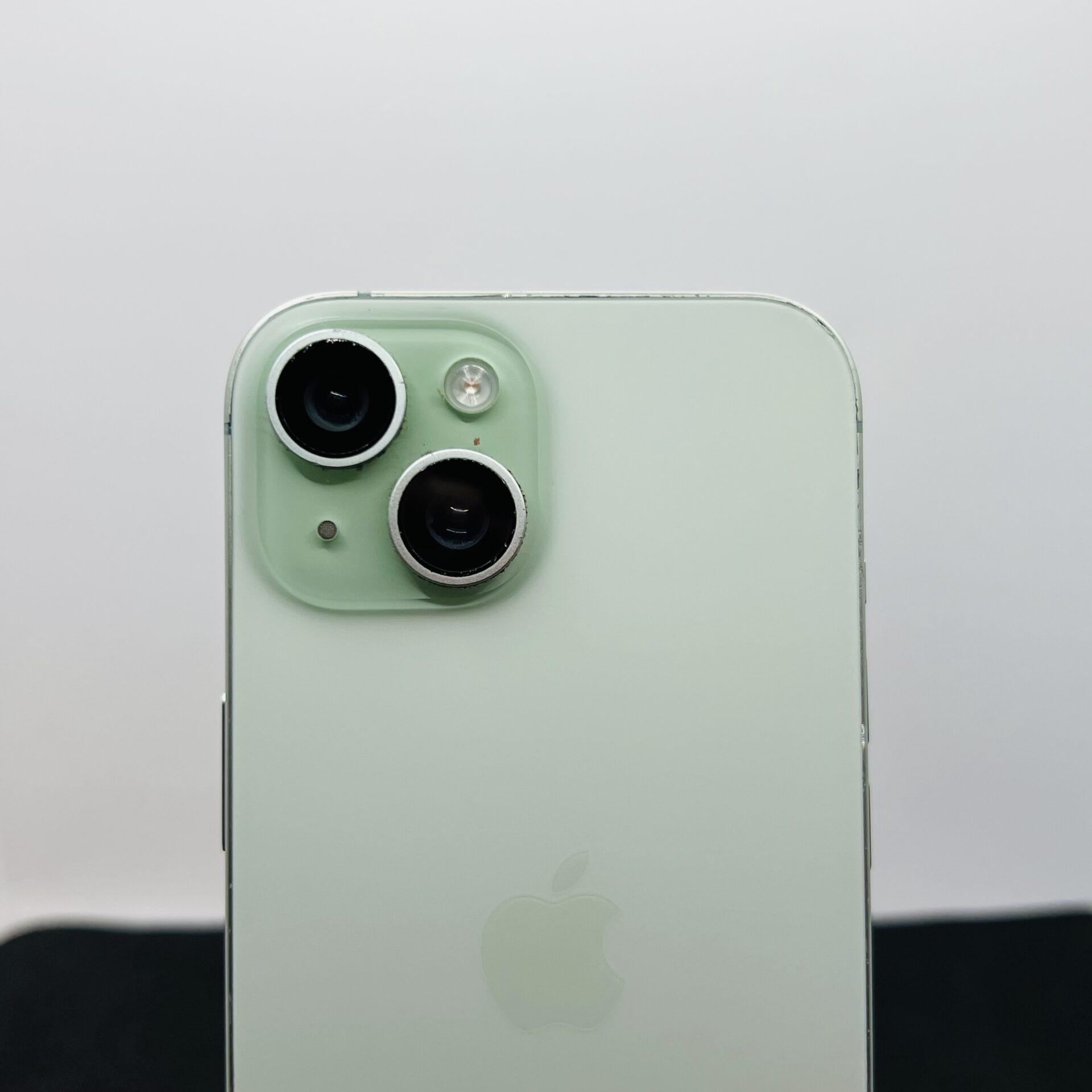 Apple iPhone 15 128GB Green - Face ID Not Working (Condition: Good) - Image 10
