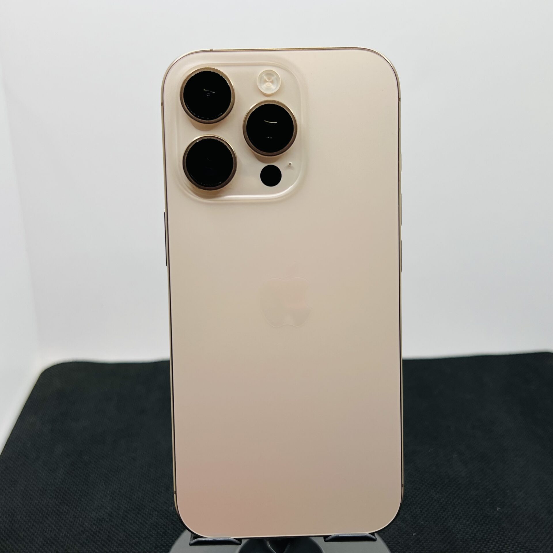 Apple iPhone 16 Pro 256GB Desert Titanium (Condition: Good) - Image 10
