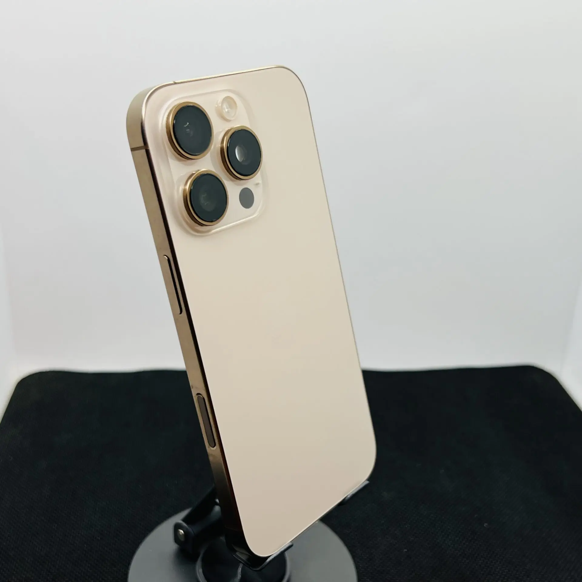 Apple iPhone 16 Pro 256GB Desert Titanium (Condition: Good) - Image 11