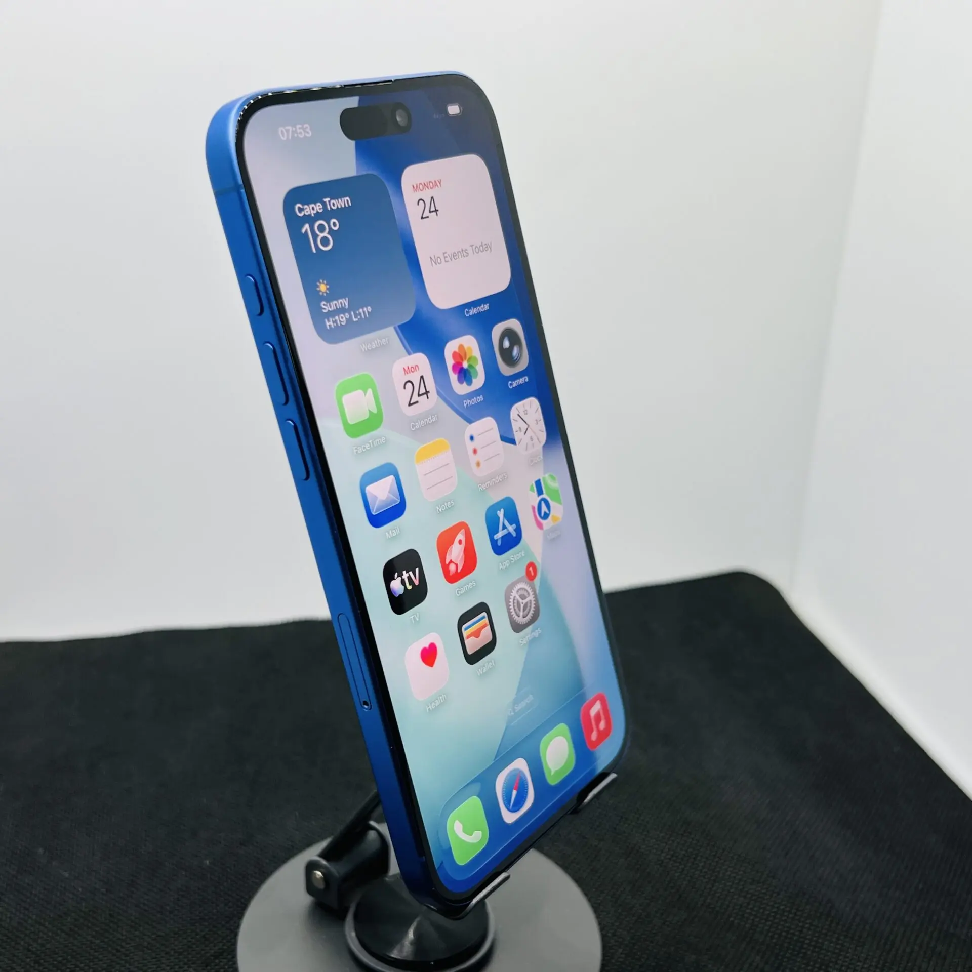 Apple iPhone 16 Plus 128GB Ultramarine (Condition: Excellent) - Image 3