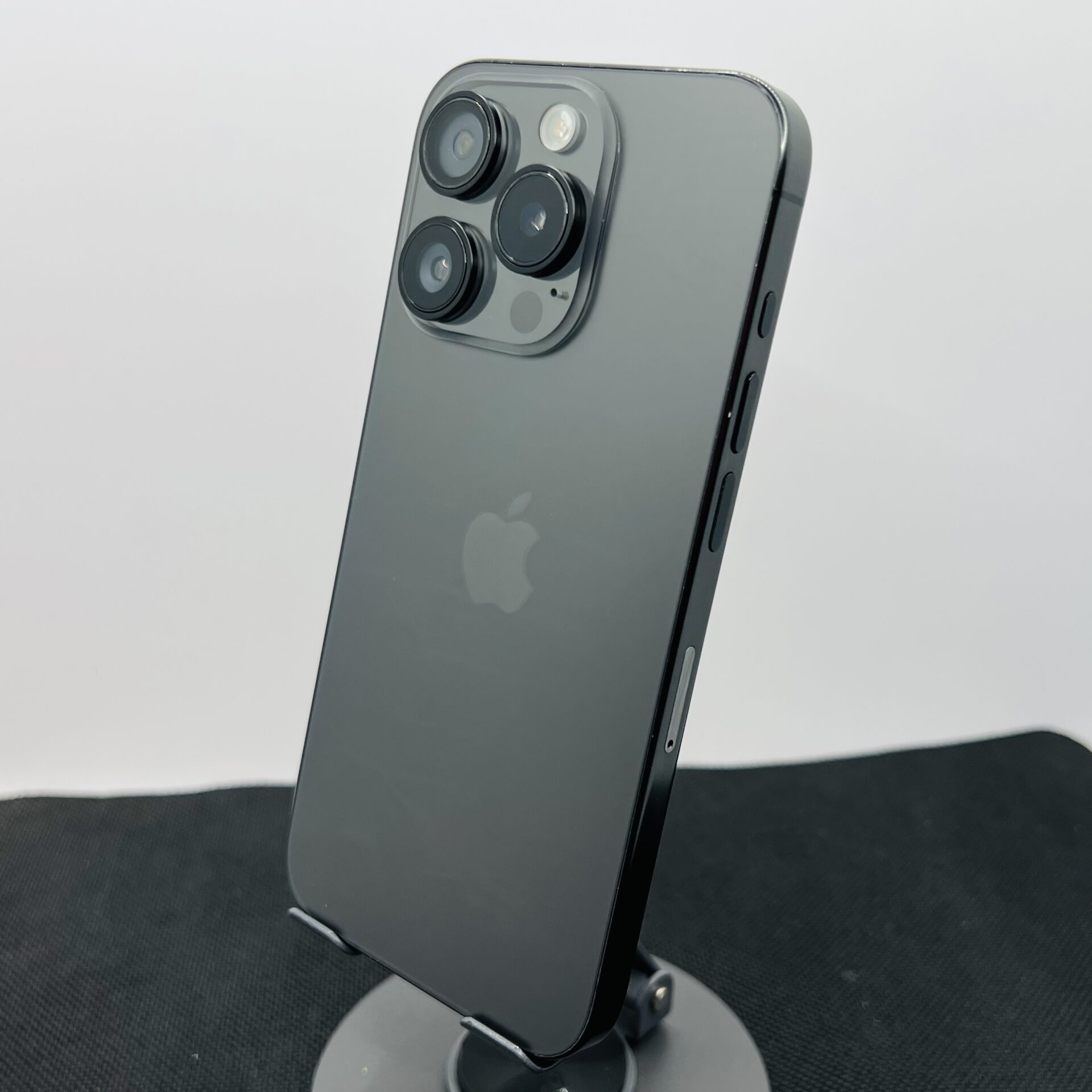 Apple iPhone 15 Pro 128GB Black Titanium - No NFC (Tap To Pay) (Condition: Good) - Image 8